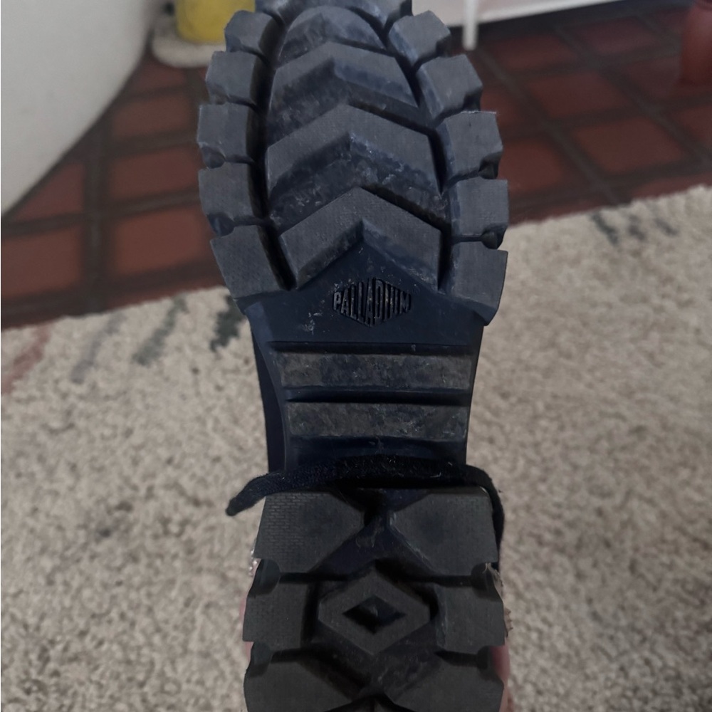 Palladium Black High-Top Sneakers - Picture 4 of 4